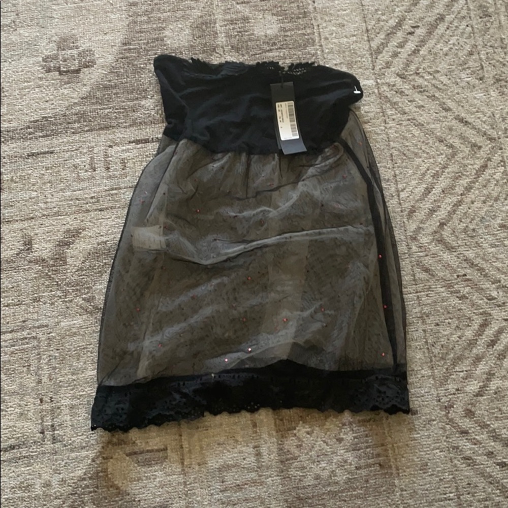 loops Dress Top